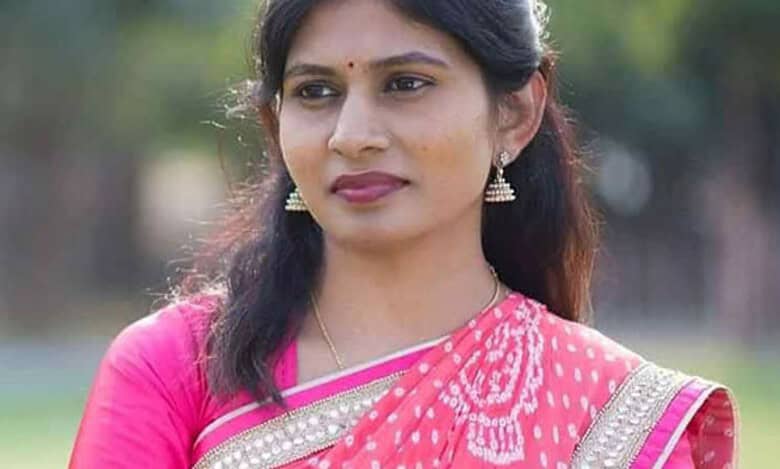 Union minister says daughter harassed in Maharashtra; lodges police complaint