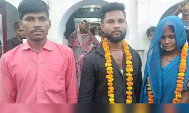 UP man marries wife to her lover, keeps children