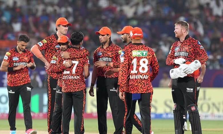 Starc's 5-wicket haul propels Delhi Capitals to dominant win over SRH