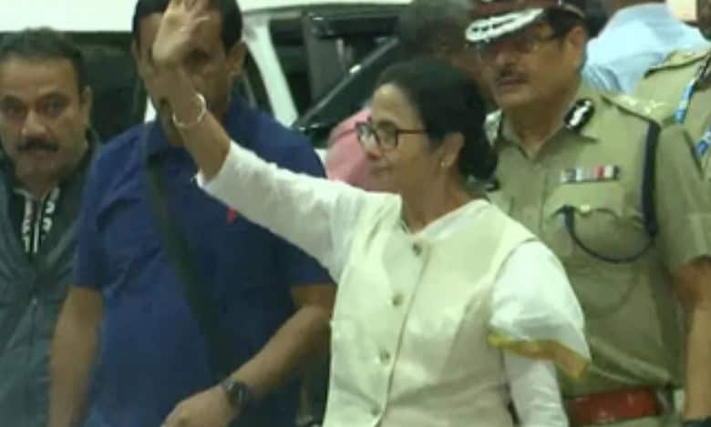 West Bengal Cm Mamata Banerjee