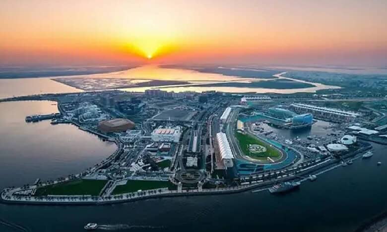 Video: Huge fire breaks out at Yas World in Abu Dhabi