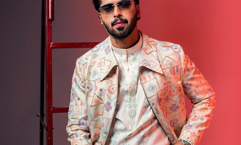 Fahad Mustafa announces new Pak drama after Kabhi Main Kabhi Tum