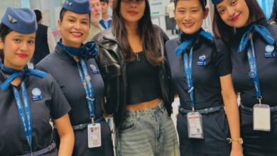 Viral: Priyanka Chopra clicks with fans at Hyderabad airport