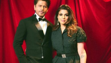SRK's manager Pooja Dadlani's per annum income as of 2025