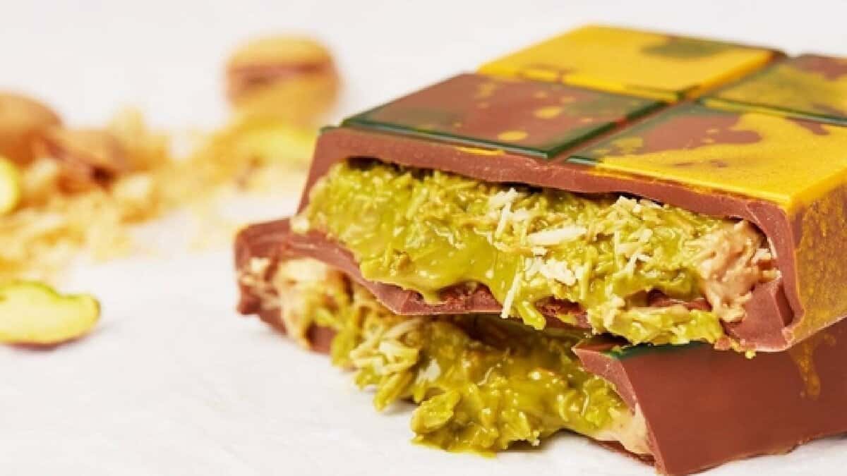 Dubai's viral crunchy pistachio Kunafa chocolate bar