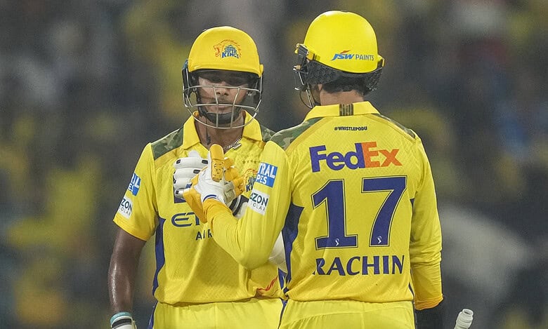 CSK's Shaik Rasheed and Rachin Ravindra batting together during IPL 2025 match against Lucknow Super Giants at Bharat Ratna Shri Atal Bihari Vajpayee Ekana Cricket Stadium.