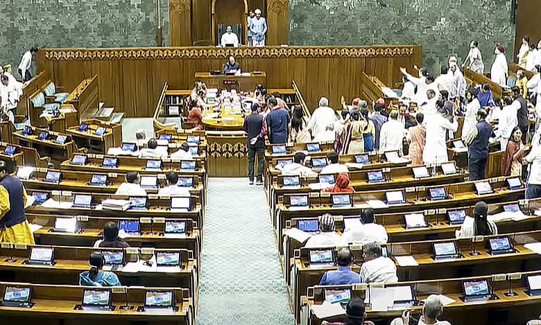 50 persons embroiled in land disputes join BJP hours after Waqf Bill passed