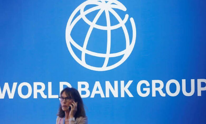 Logo of the World Bank Group in azure and electric blue.