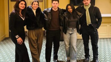 Hrithik and Saba meet Priyanka and Nick, photo goes viral