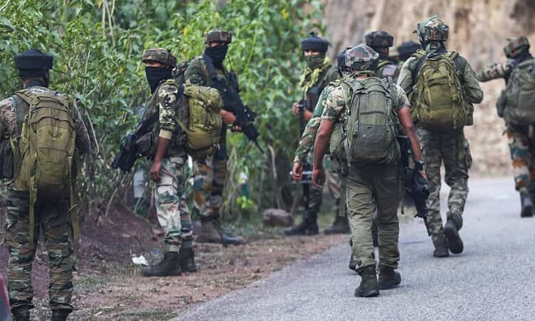 Indian Army personnel conduct search operation.