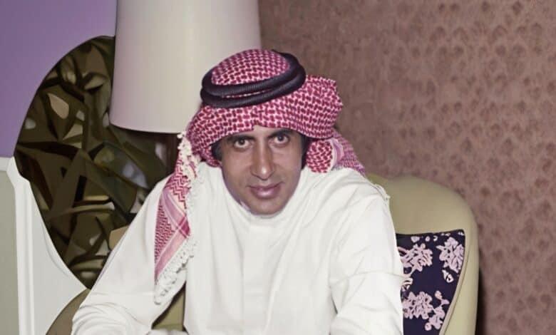 Throwback Photo: Amitabh In Dubai In 1983 (Reddit)