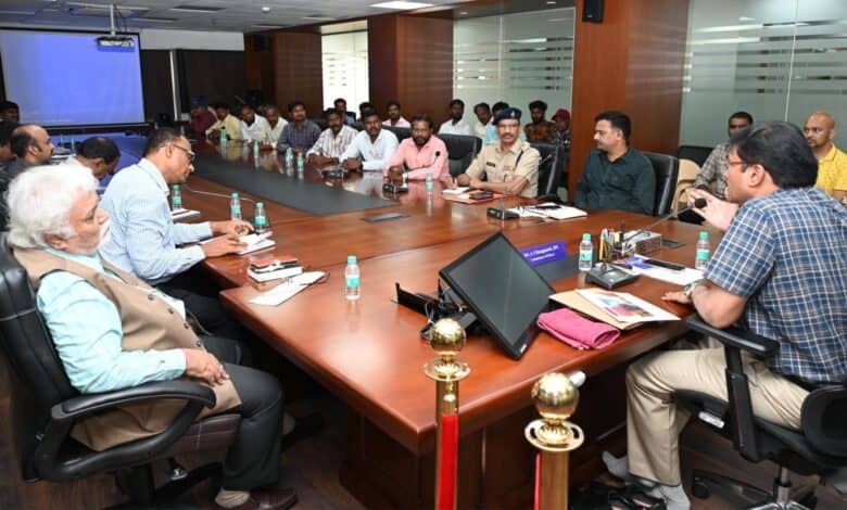 During a meeting with builders and transporters on May 17, HYDRAA Chief AV Ranganath issued a strict warning against dumping debris in Hyderabad's lakes.