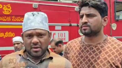 Mohd Azmath and Mir Zahed attempt to rescue people trapped in Hyderabad fire accident.