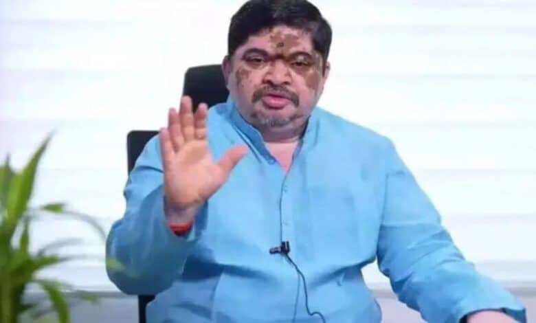 Telangana transport minister Ponnam Prabhakar addresses a review meeting