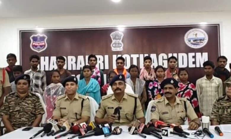 17 Maoists presented to the media in Telangana