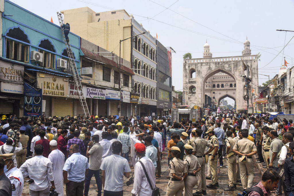 Fire accident near Hyderabad's Charminar