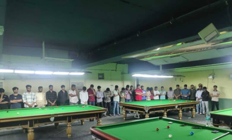 Snooker parlour in Hussainalam raided.
