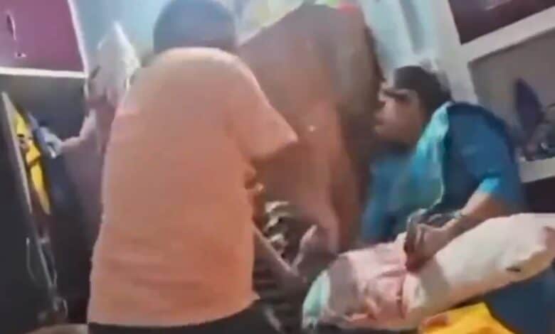 Image shows man assaulting his wife in Bihar