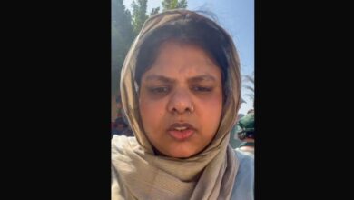 The image displays a picture of Indian journalist Nikita Jain who was detained and deported by Egyptian authorities on Friday