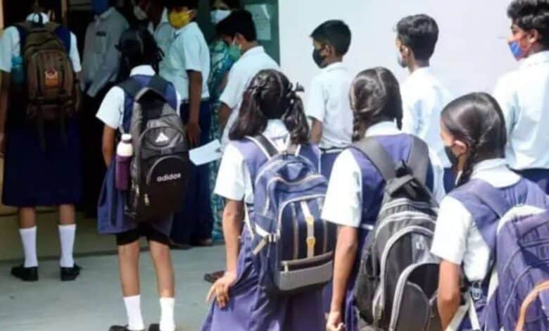 An Image of school children in India