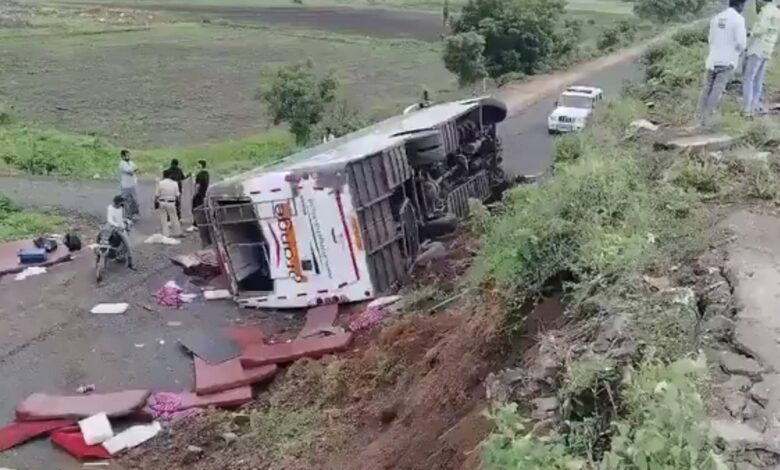 A private bus overturns in Telangana's Adilabad