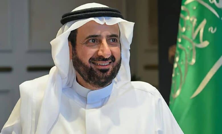 The image of Saudi Minister of Haj and Umrah, Dr Tawfiq bin Fawzan Al-Rabiah, dressed in traditional Saudi attire.