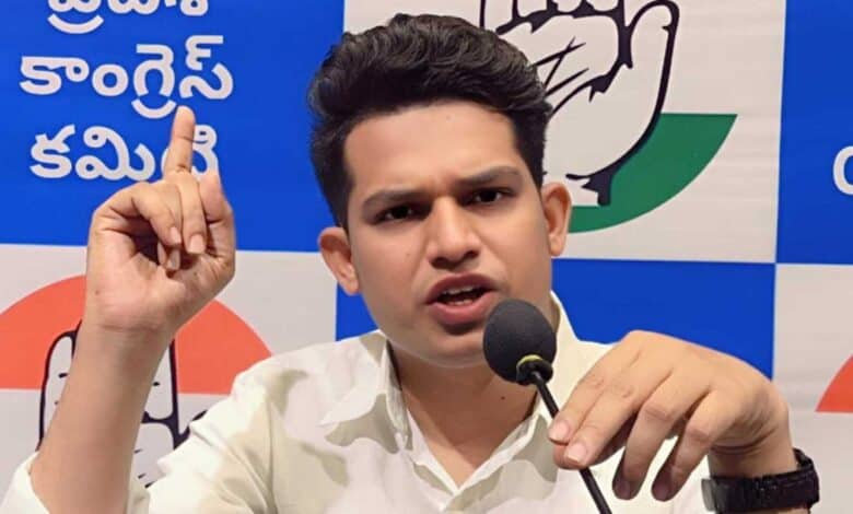 Congress' Almas Khan