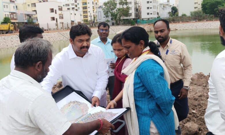 Team from Karnataka lakes department visits Hyderabad