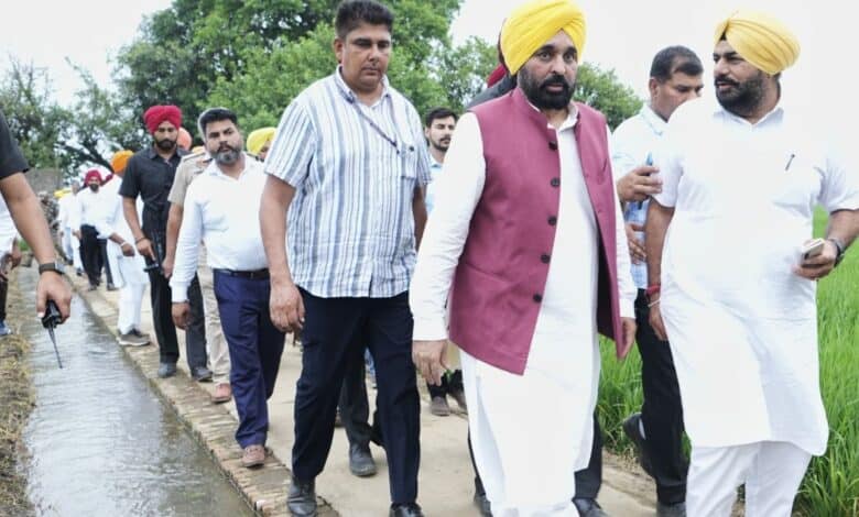 Punjab CM Mann interacts with farmers in Ludhiana