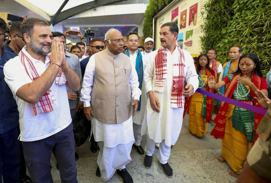 Rahul Gandhi, Kharge in Guwahati