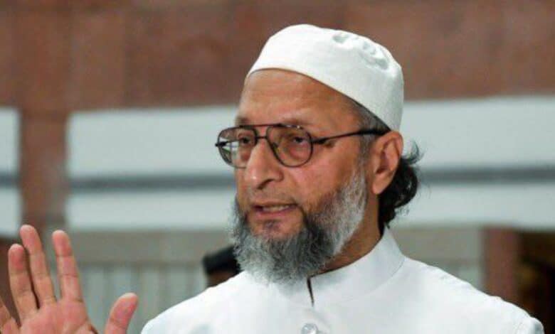 AIMIM president Asaduddin Owiaisi addresses a meeting