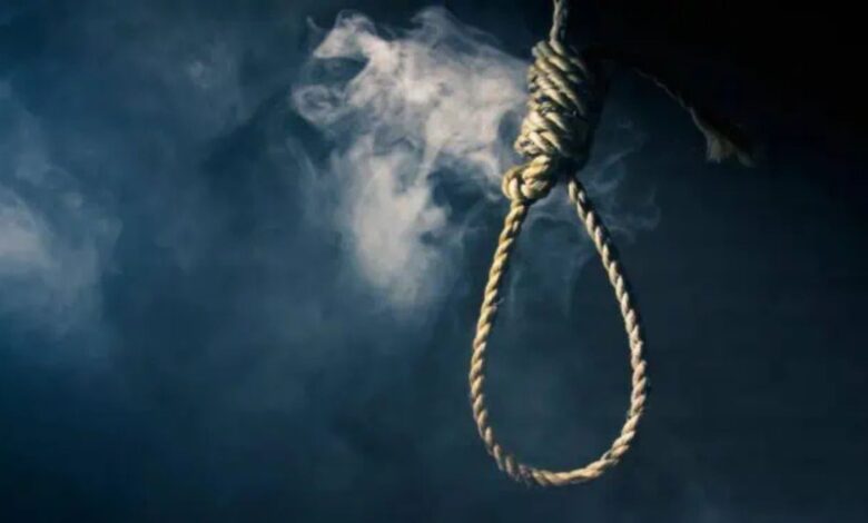 An image of a noose used for representational purpose
