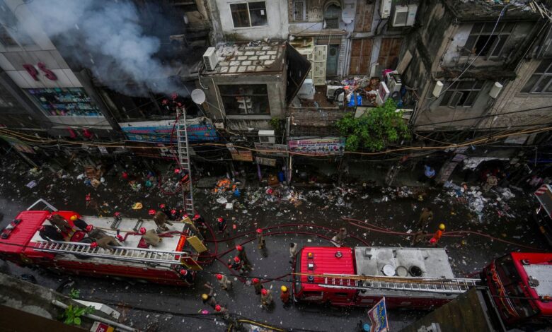 fire in Delhi Sadar Bazar