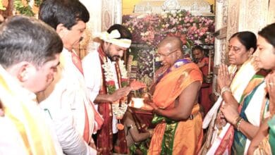 Telangana CM Revanth Reddy offers prayers at the Mahankali Temple in Secunderabad