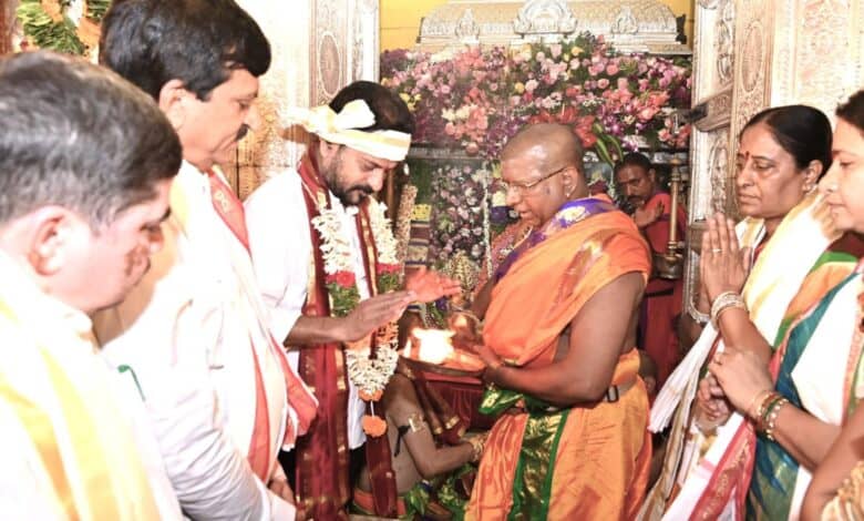 Telangana CM Revanth Reddy offers prayers at the Mahankali Temple in Secunderabad