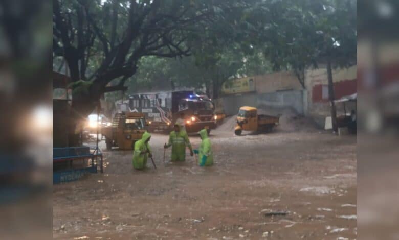 Water logging in Hyderabad amid heavy rains