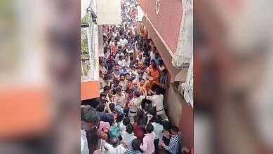 VHP-Bajrang Dal members barge into a church in Chhattisgarh's Raipur