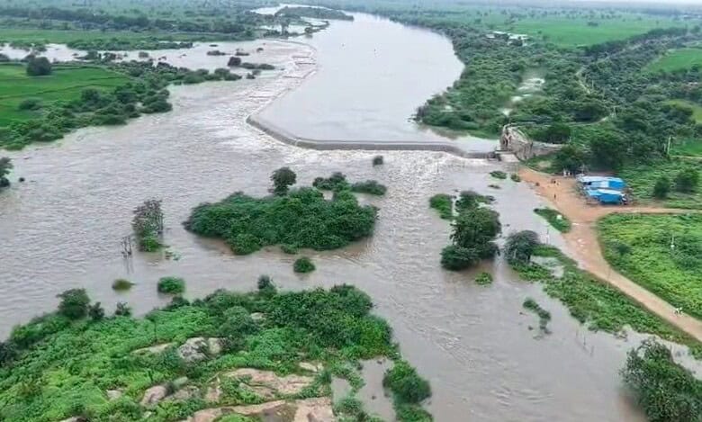 Flood in Manjeera River, Medak