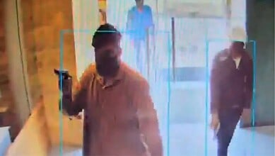 Robbery at Khazana Jewellers in Hyderabad