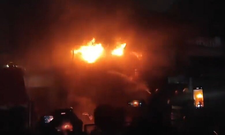 Huge fire breaks out in Hyderabad's Ameerpet