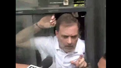 Rahul Gandhi detained