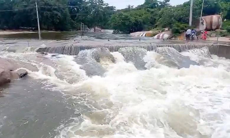 Vana Durga Bhavani temple in Telangana closed due to high influx of floodwater