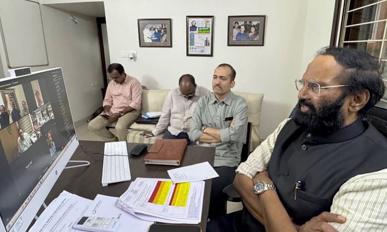 Image of Telangana irrigation minister Uttam Kumar Reddy