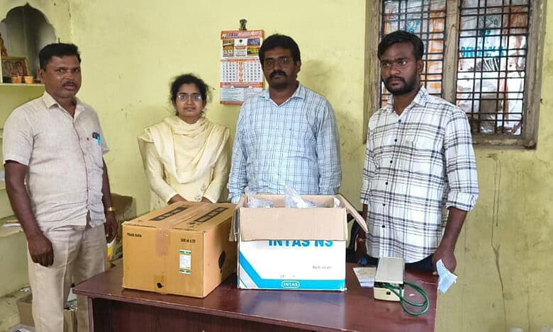 DCA officials raid premises of quack in Nizamabad