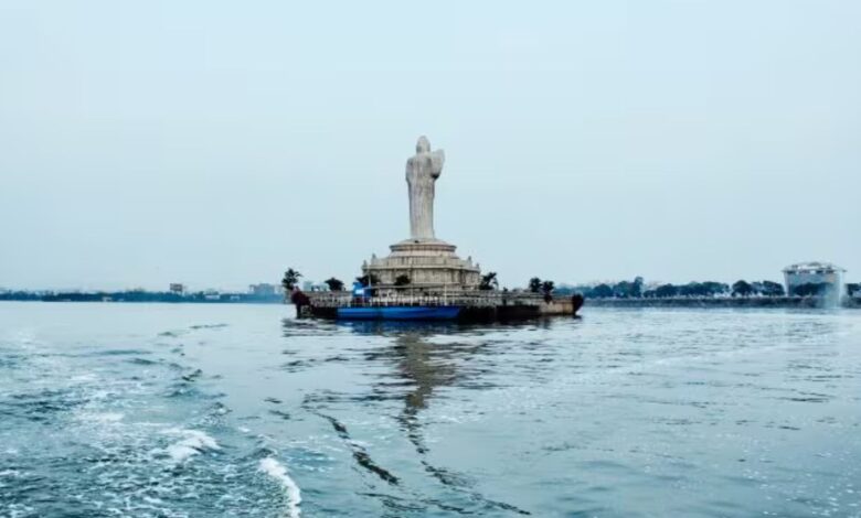 Hussain Sagar lake in Hyderabad