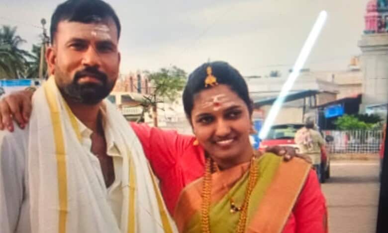 Man, who stabbed wife 11 times