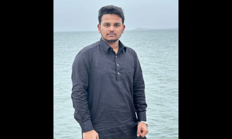 Hyderabad student battles for life in US; kin urge consulate for visa.