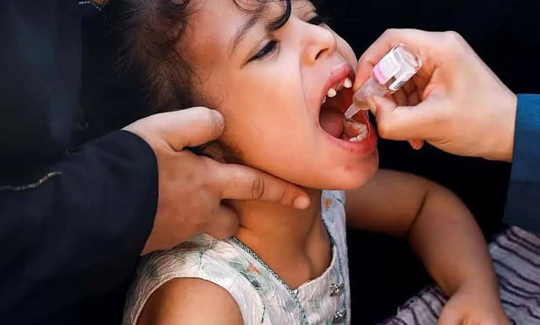 Polio dose