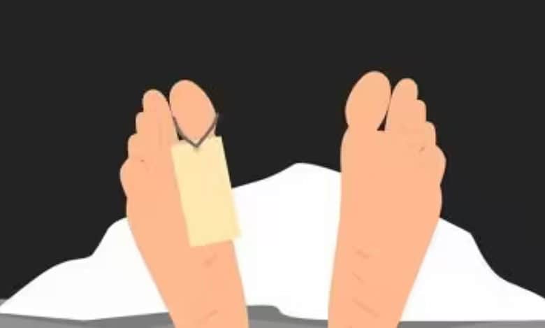 Class 8 girl dies while undergoing treatment for fever with a registered medical practitioner in Bethavole village of Chilkur mandal in Suryapet district on Monday, September 15, 2025.