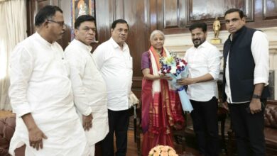 Telangana seeks Centre's support for construction of Young India schools